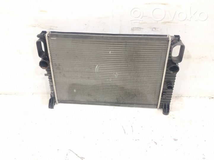 Mercedes-Benz CLS C219 Radiateur de refroidissement 