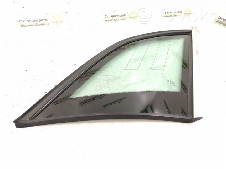 Mercedes-Benz C W204 Rear side window/glass A2046701112