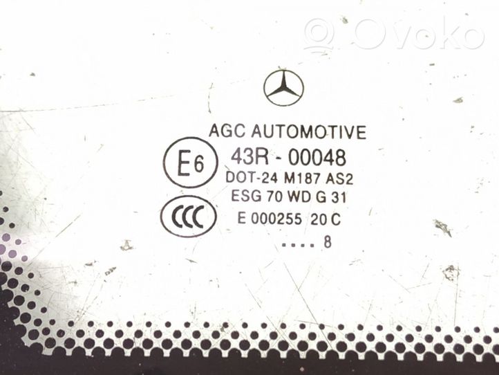 Mercedes-Benz C W204 Aizmugurējais virsbūves sānu stikls A2046701112