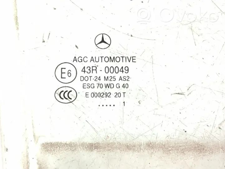 Mercedes-Benz GLK (X204) Vitre de fenêtre porte arrière 2047350610