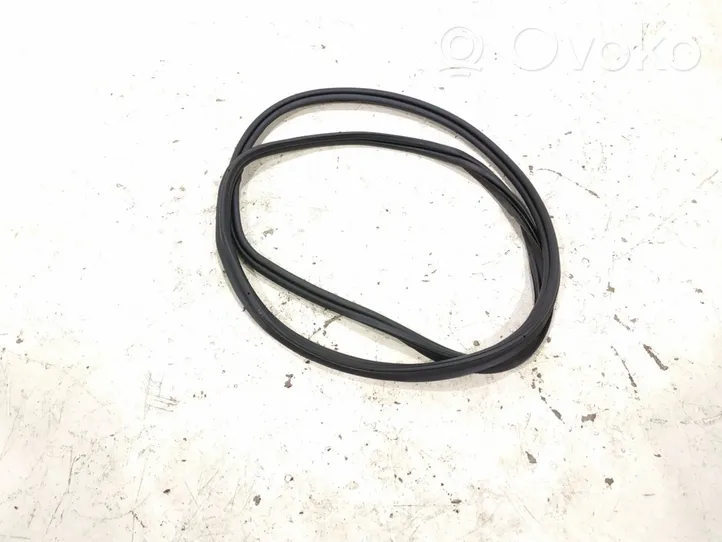 Mercedes-Benz GLE (W166 - C292) Trunk rubber seal (body) 