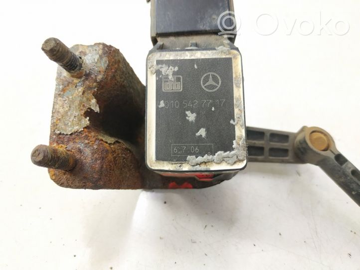 Mercedes-Benz E W211 Air suspension front height level sensor 