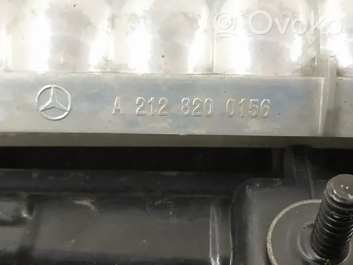 Mercedes-Benz E W212 Troisième feu stop 
