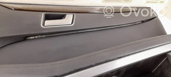 Mercedes-Benz E W212 Garniture panneau de porte arrière 
