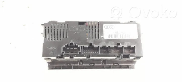 Audi A4 S4 B7 8E 8H Panel klimatyzacji 