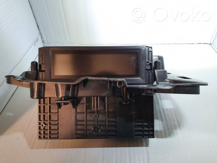 Volvo XC60 Monitor / wyświetlacz / ekran 30772584