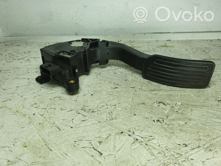 Nissan Pulsar Gaspedal 180023RA0B