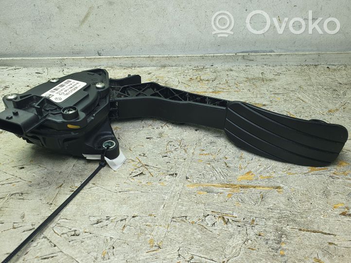 Renault Master III Accelerator throttle pedal 180107523R