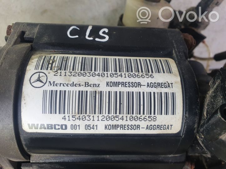 Mercedes-Benz CLS C219 Kompresor zawieszenia tylnego pneumatycznego 2113200304