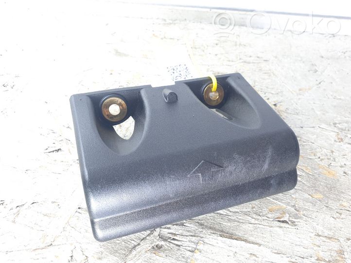 Audi A2 Altra parte interiore 8Z0907637