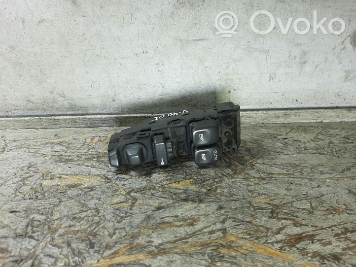 Volvo S40, V40 Electric window control switch 30889749