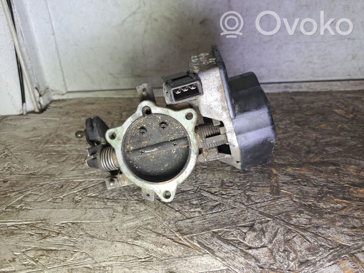 Audi 200 Clapet d'étranglement ENT082327