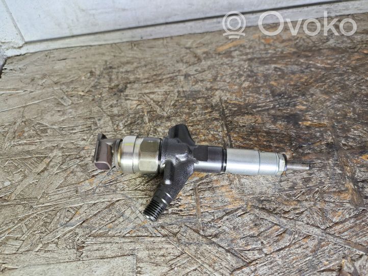 Subaru Forester SG Injecteur de carburant 16613AA030