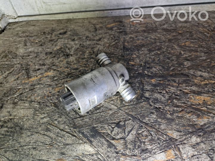 BMW 3 E30 Valvola di regolazione del minimo 1433627