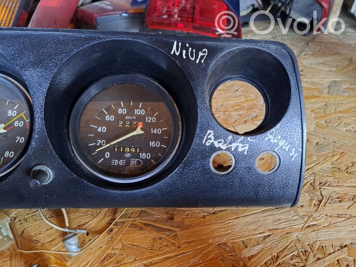 Lada Niva Speedometer (instrument cluster) 