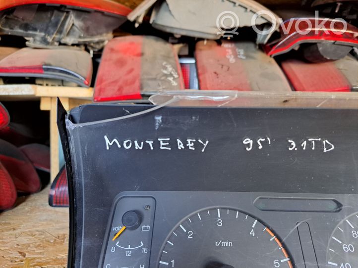 Opel Monterey Compteur de vitesse tableau de bord 8970333217