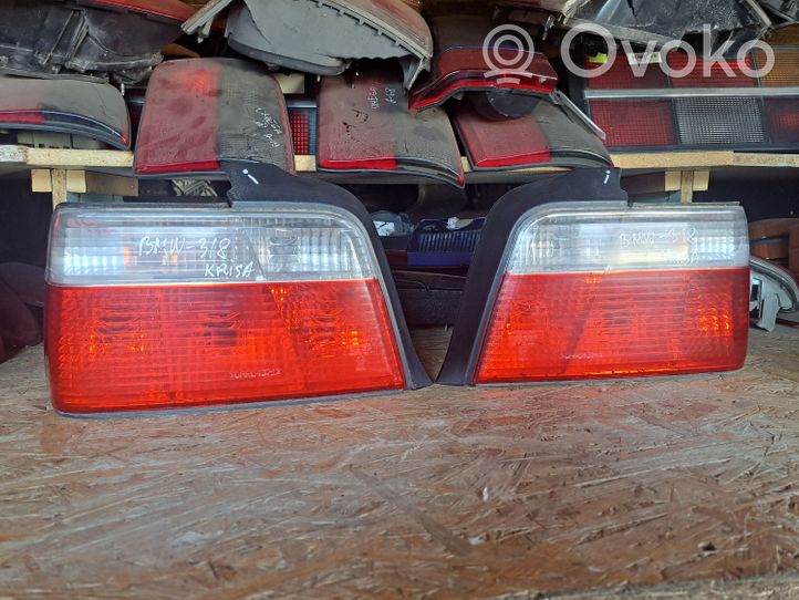 BMW 3 E36 Set di luci posteriori 084441912L