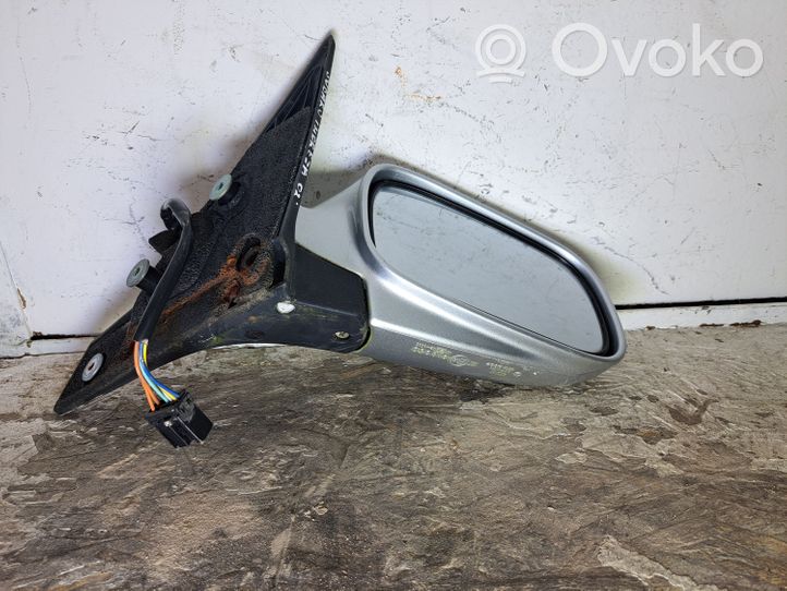 Subaru Impreza II Front door electric wing mirror E13013350