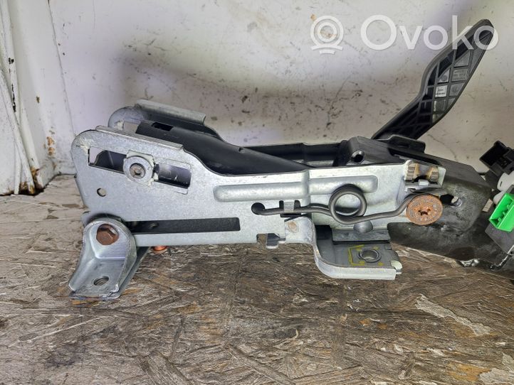 Volvo XC70 Część mechaniczna układu kierowniczego P9491778