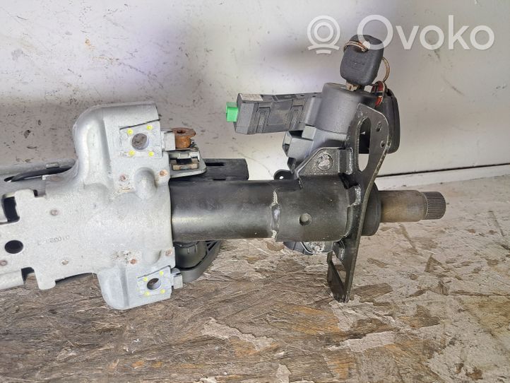 Volvo XC70 Część mechaniczna układu kierowniczego P9491778