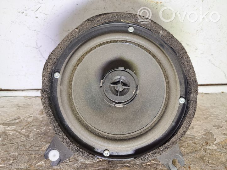 Volvo S70  V70  V70 XC Front door speaker 3533622