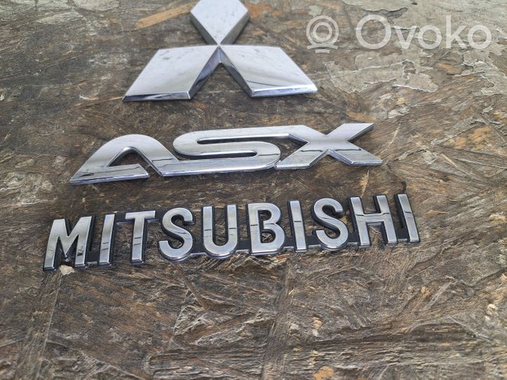 Mitsubishi ASX Gamintojo ženkliukas/ modelio raidės 7415A358