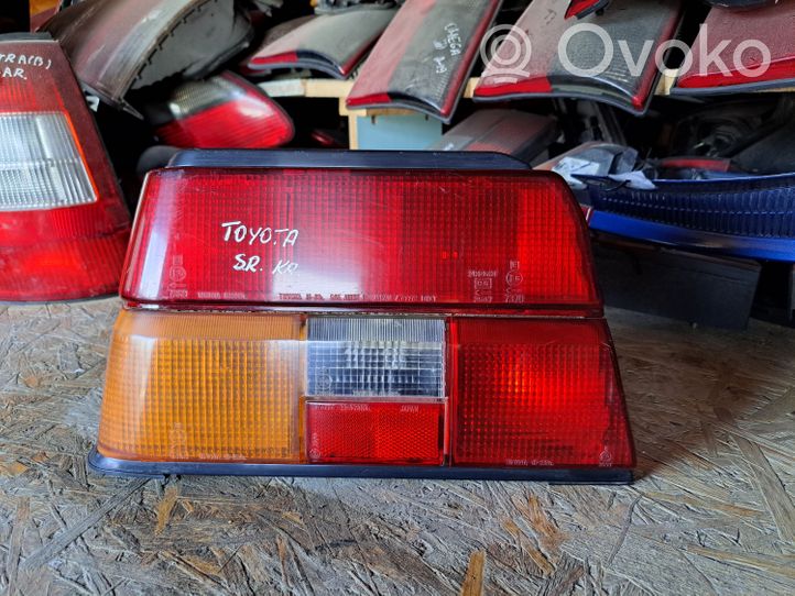 Toyota Tercel Feux arrière / postérieurs 8155080134