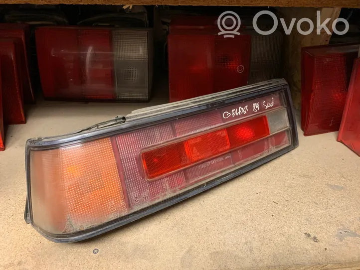 Mitsubishi Galant Eterna Lampa tylna 0437128