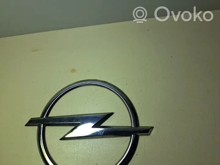 Opel Zafira B Logo, emblème de fabricant 245482