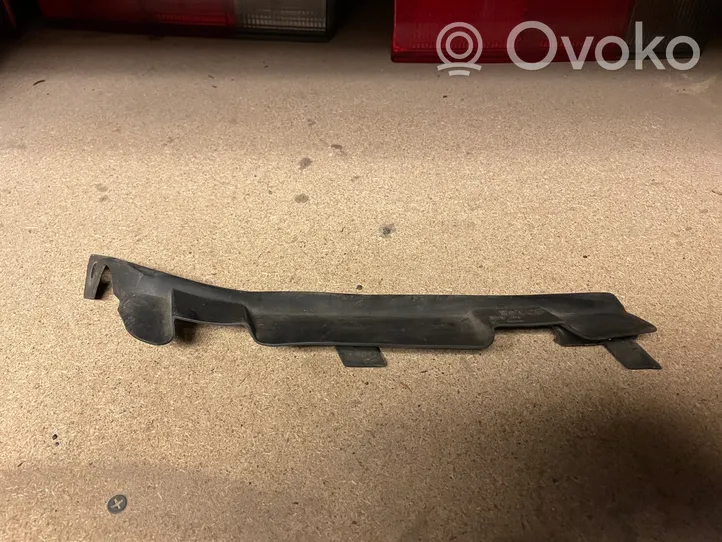 Audi A4 S4 B5 8D Listwa pod lampę przednią 1301016056