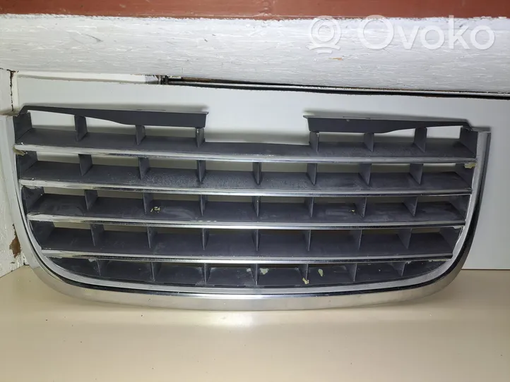 Chrysler Grand Voyager V Atrapa chłodnicy / Grill 05113127AA