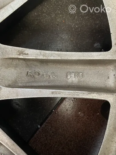 Ford Mondeo Mk III Felgi aluminiowe R18 RONAL0975