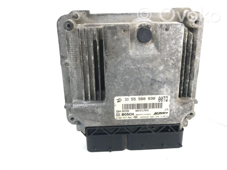 Opel Corsa D Engine control unit/module 55580830