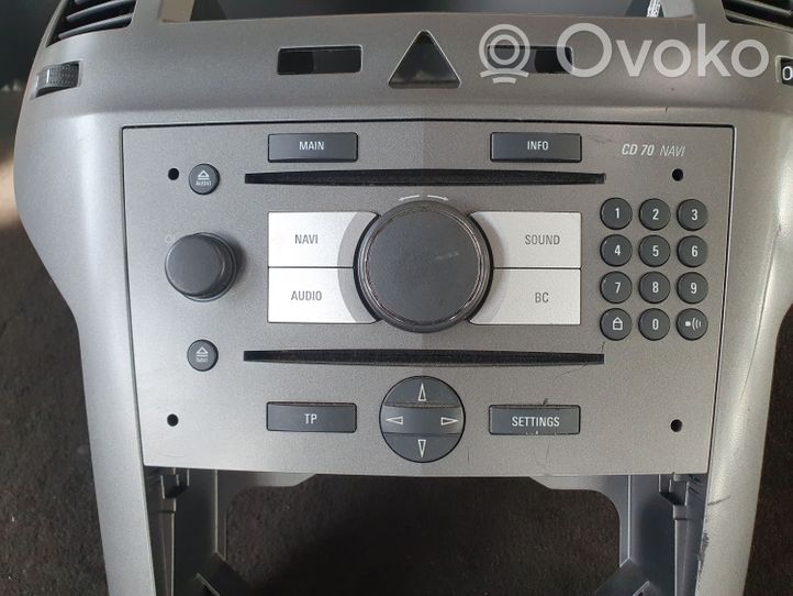 Opel Zafira B Radio/CD/DVD/GPS-pääyksikkö 