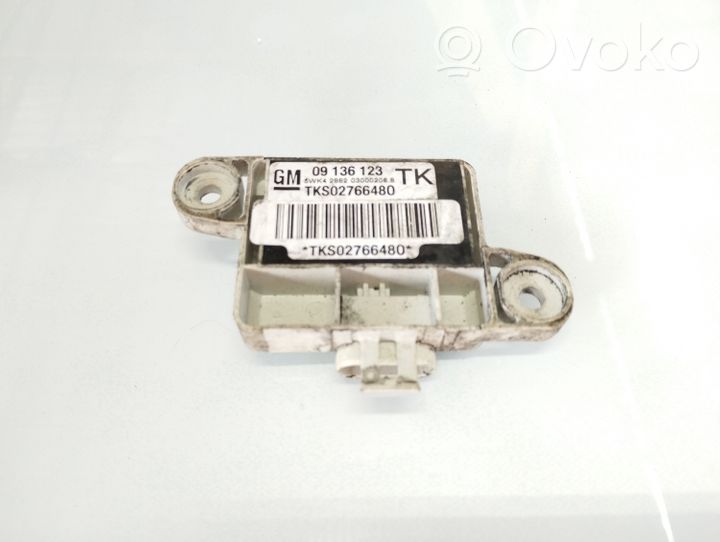 Opel Vectra B Czujnik uderzenia Airbag 09136123