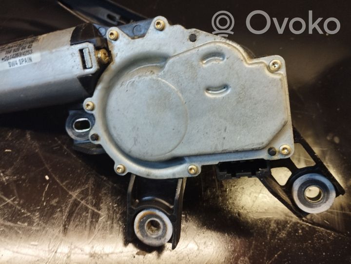 Mercedes-Benz A W168 Moteur d'essuie-glace arrière 1688200442