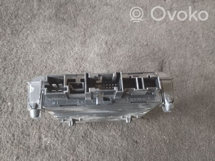 Mercedes-Benz E W210 Centralina/modulo chiusura centralizzata portiere 2108207626