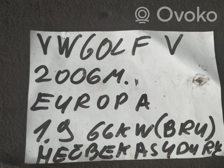 Volkswagen Golf V Takalasinpyyhkimen sulan varsi 