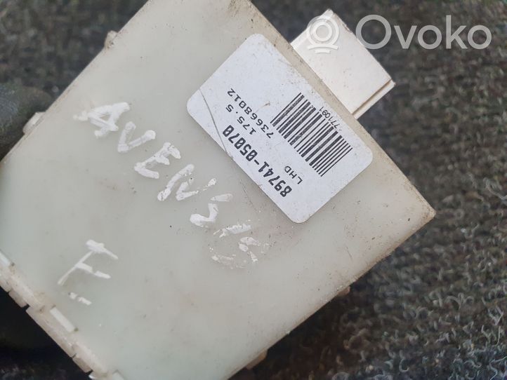 Toyota Avensis T250 Oven keskuslukituksen ohjausyksikön moduuli 8974105070