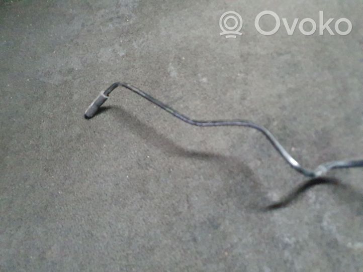 Citroen C4 Grand Picasso Fuel line pipe 