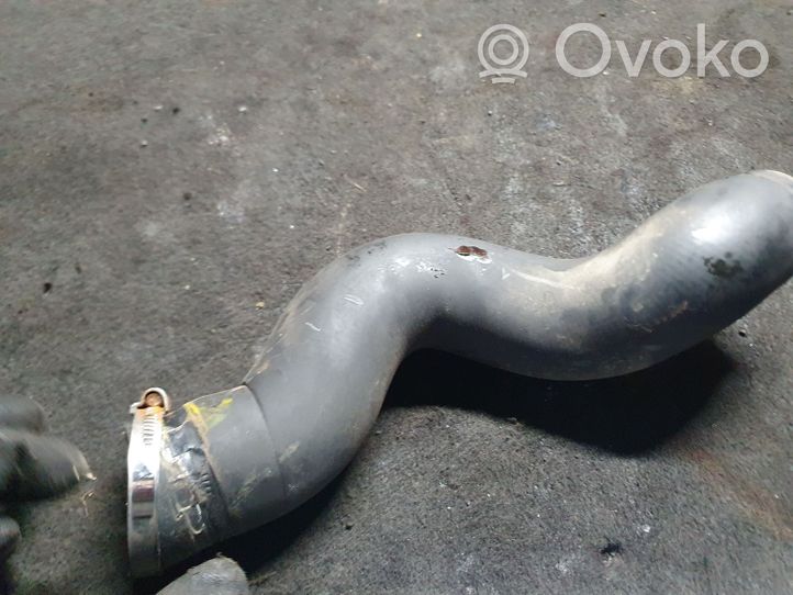 Opel Zafira A Durite de refroidissement tube 