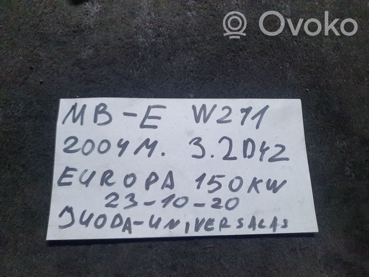 Mercedes-Benz E W211 C-pilarin verhoilu A2116901025