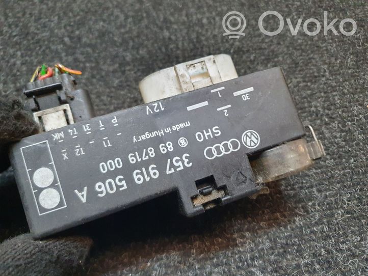 Volkswagen Golf III Przekaźnik / Modul układu ogrzewania wstępnego 898719000