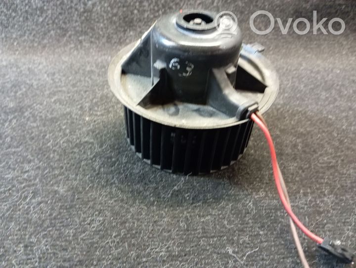 Volkswagen Golf III Heater fan/blower 1H1819021