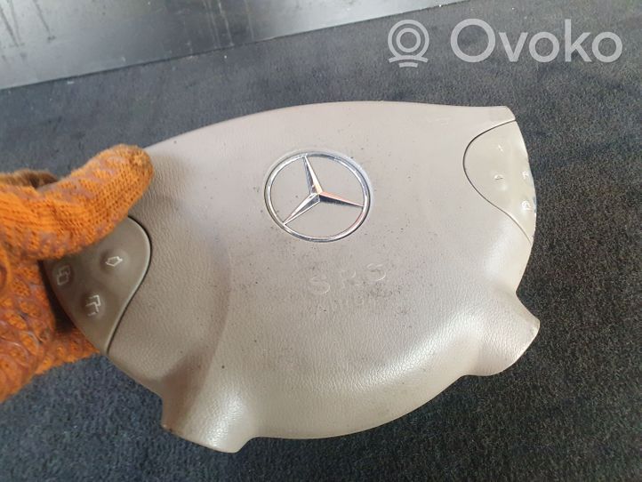 Mercedes-Benz E W211 Ohjauspyörän turvatyynyn kansi 61860240B