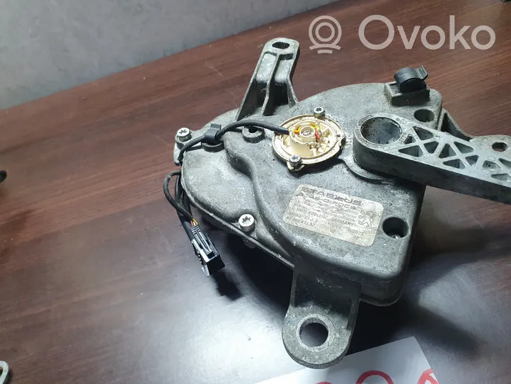 Peugeot 607 Motor del limpiaparabrisas trasero 9648047380