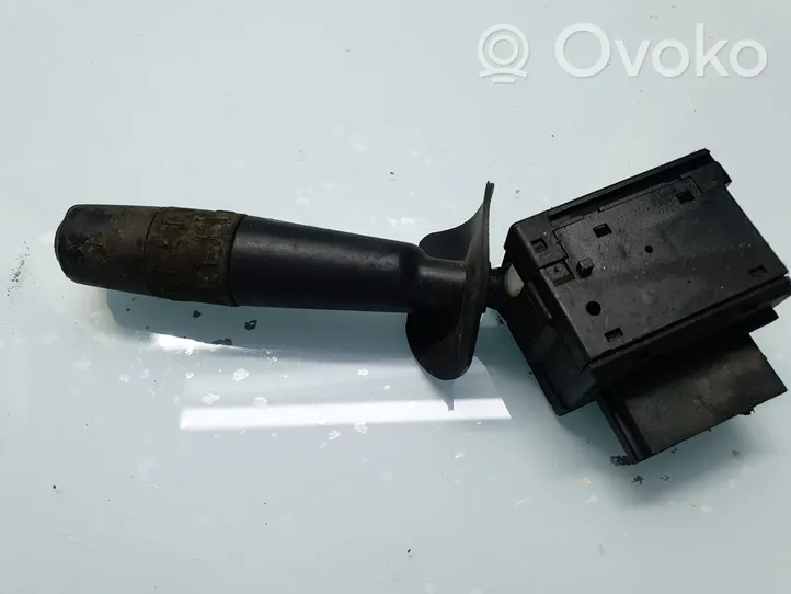 Citroen Xsara Stikla tīrītāja vadības pogas kātiņš 96132773ZL