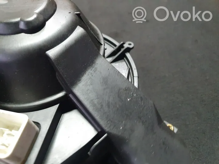Volvo V70 Heater fan/blower 28417