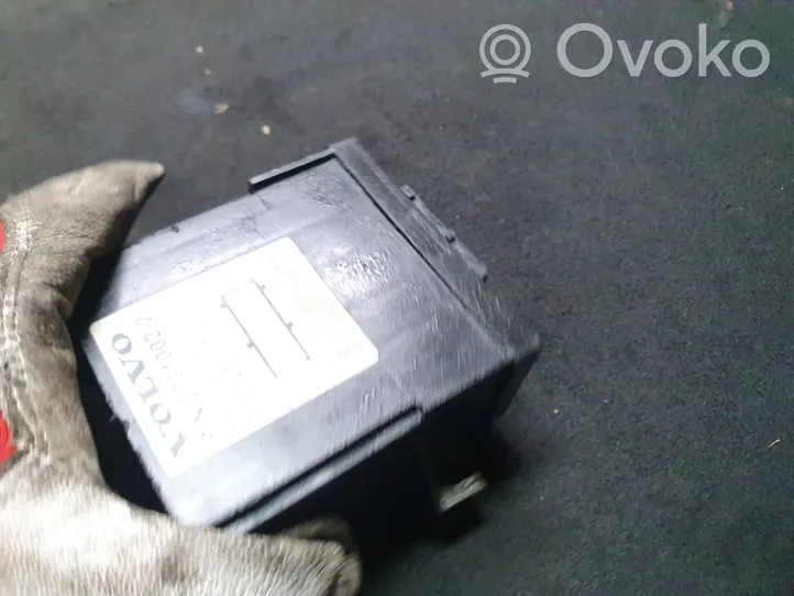 Volvo V70 Auxiliary heating control unit/module 37310022