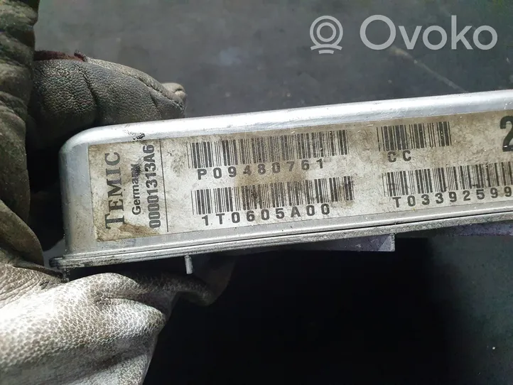 Volvo V70 Module de contrôle de boîte de vitesses ECU P09480761